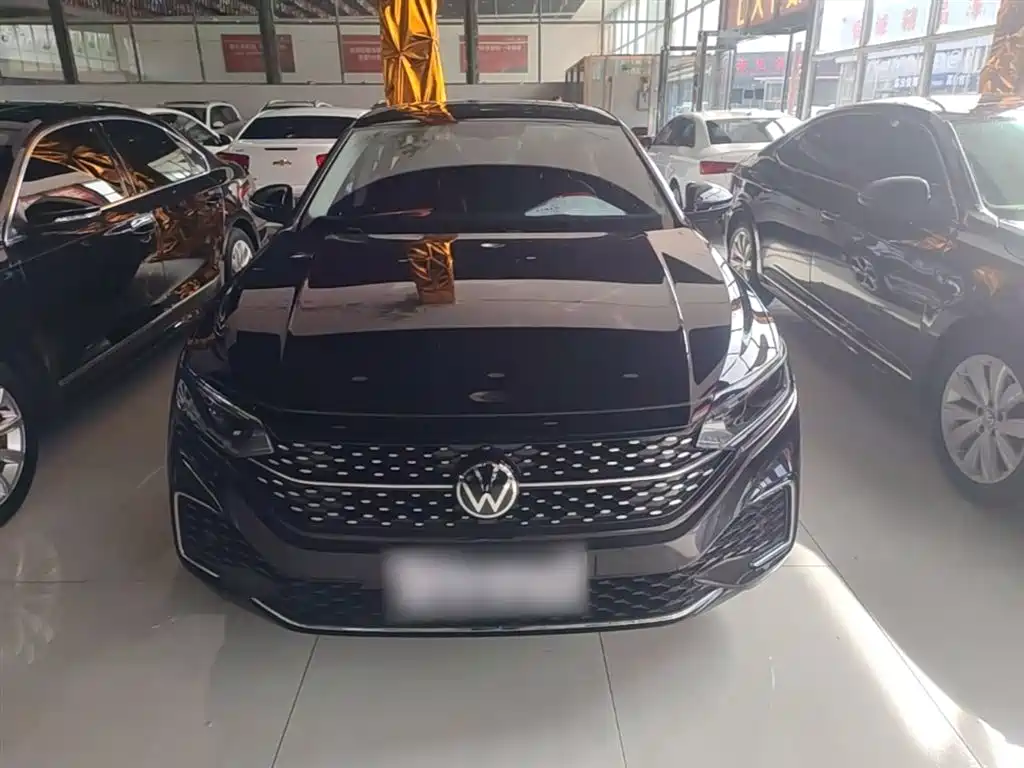 Volkswagen Passat 2024 330TSI Starlight Elite Edition фото 3