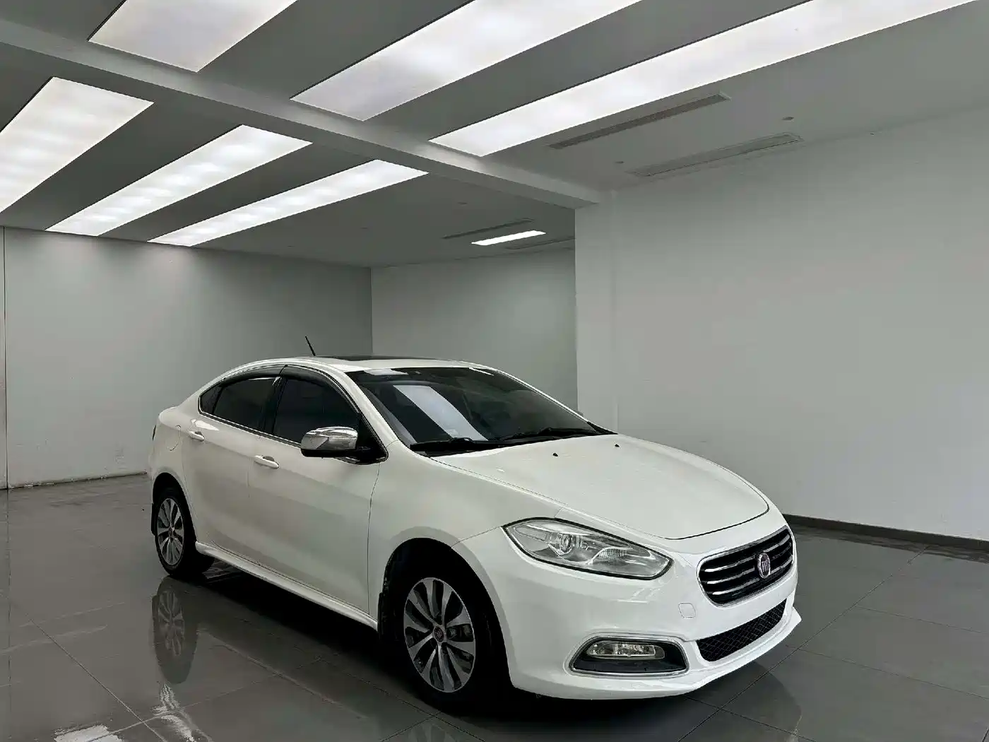 Fiat Viaggio 2017 2017 1.4T Auto Power Edition