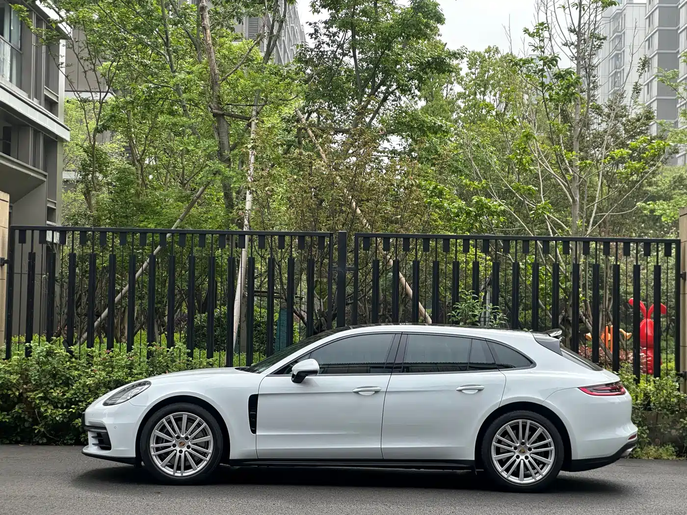 Porsche Panamera 2019 Panamera 4 Sport Turismo 2.9T фото 17