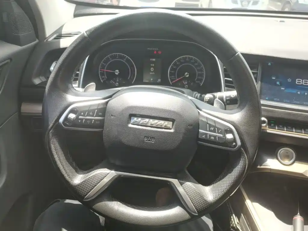 Фото 11 - Haval H6
