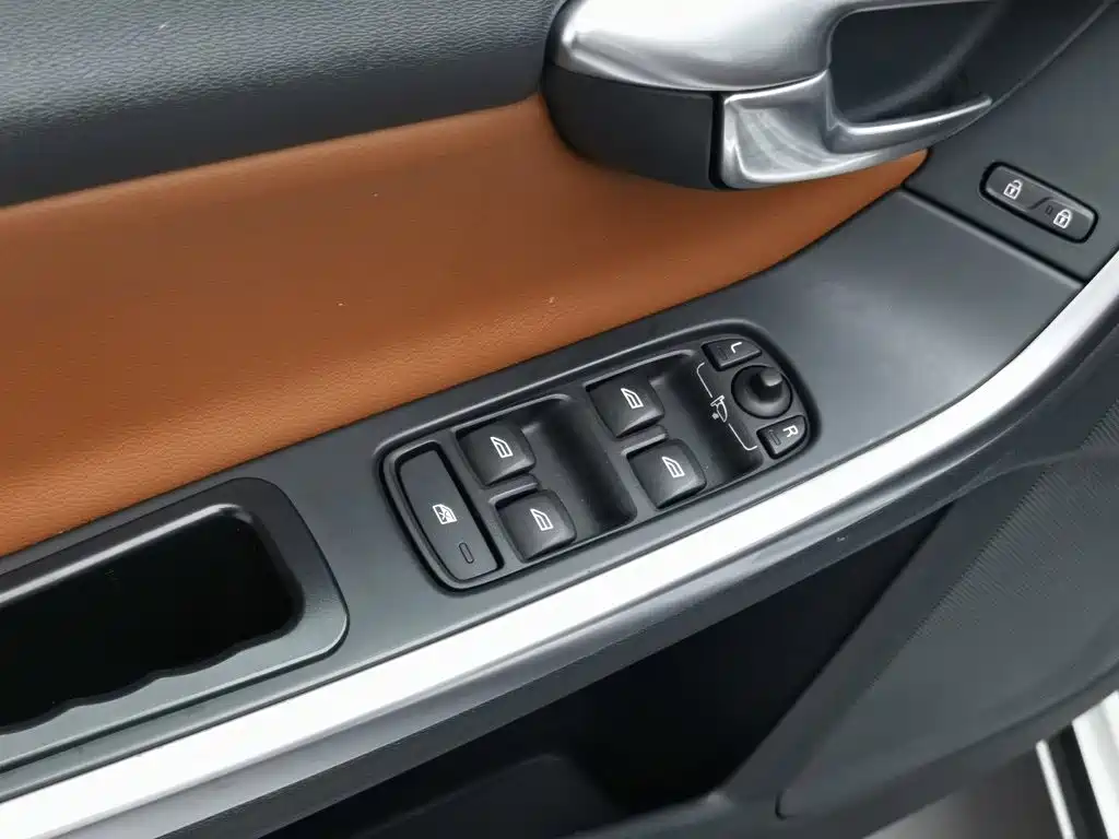 Volvo S60 2015 2015 S60L T5 Smart Excellence