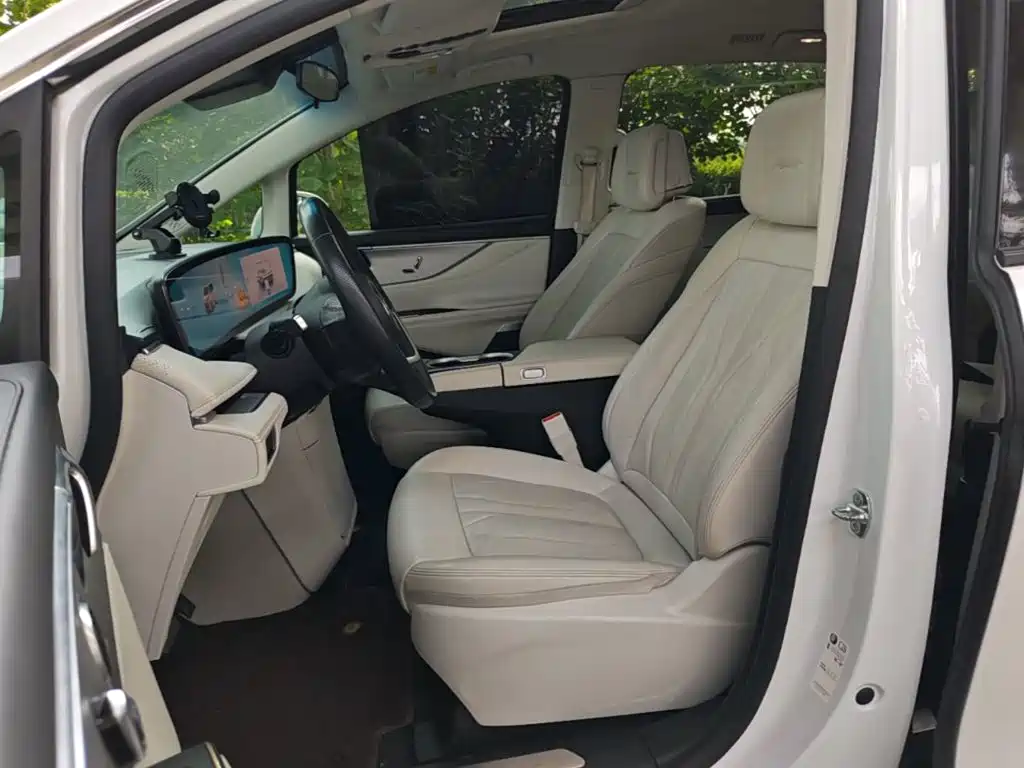 Buick GL8 New Energy 2024 2024 Landglory Smart Enjoy Edition 7-Seater