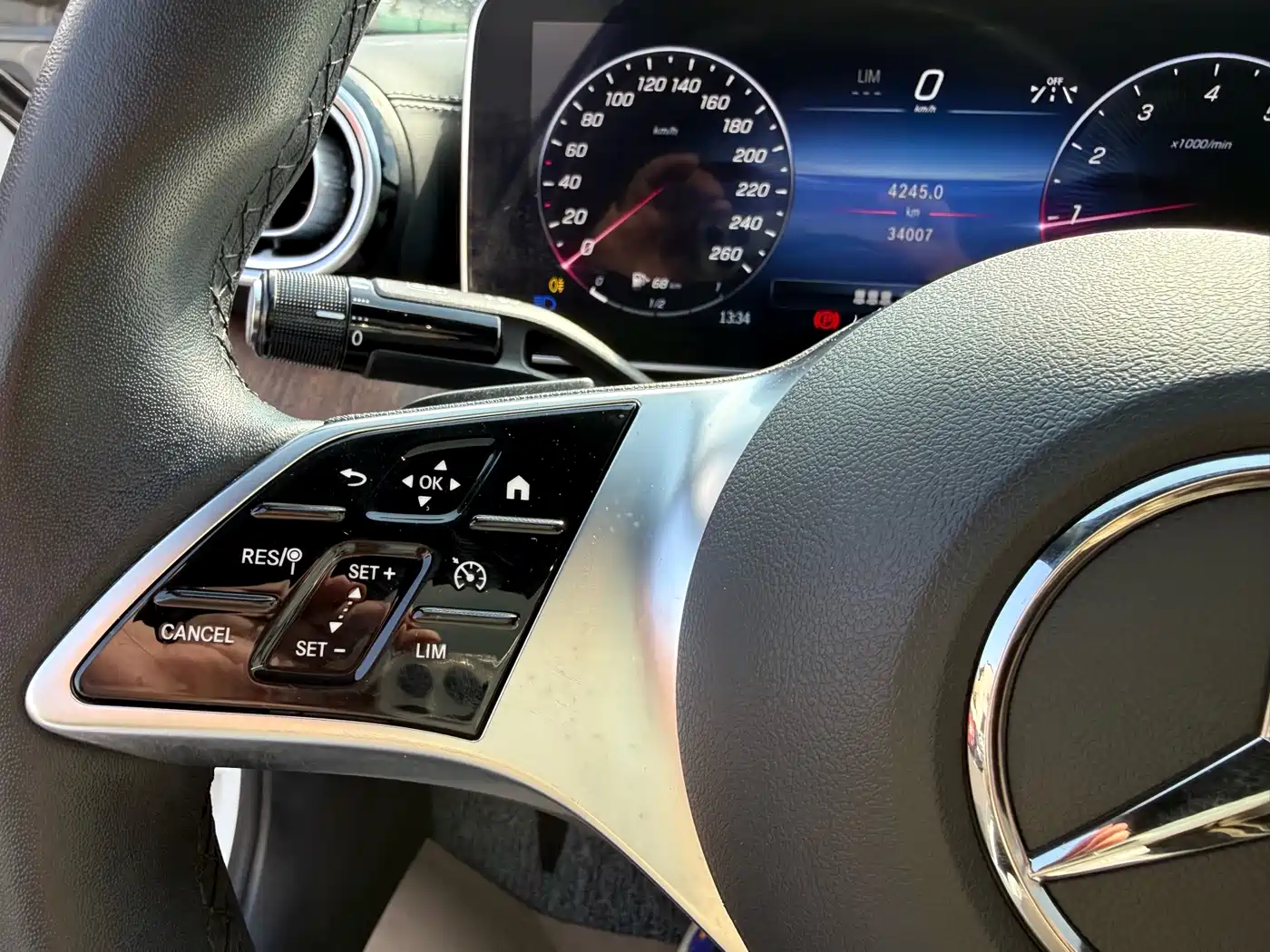 Mercedes-Benz C-Class 2022 C 260 L фото 18
