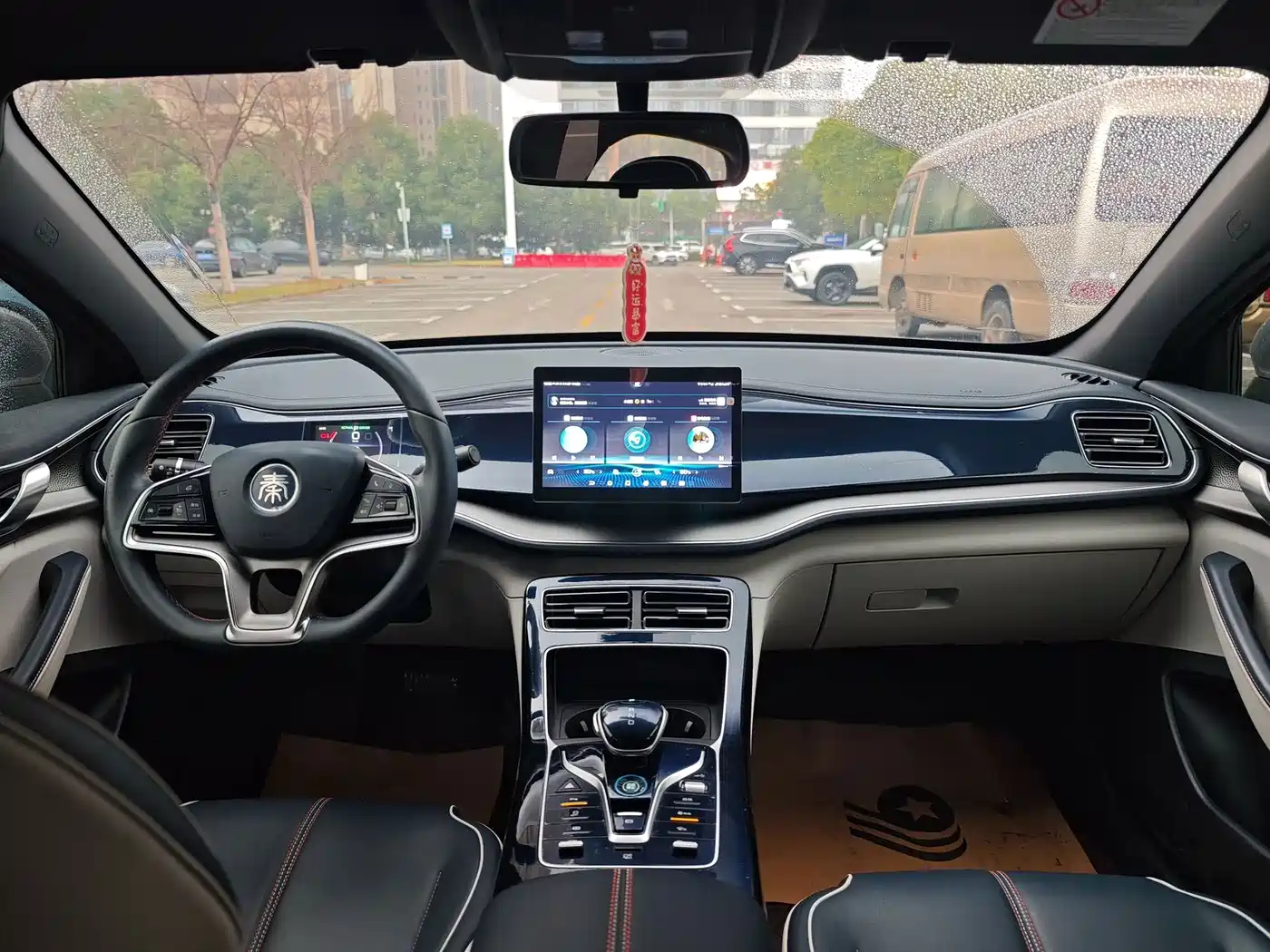 BYD Qin PLUS 2021 2021 EV 500KM Luxury Model