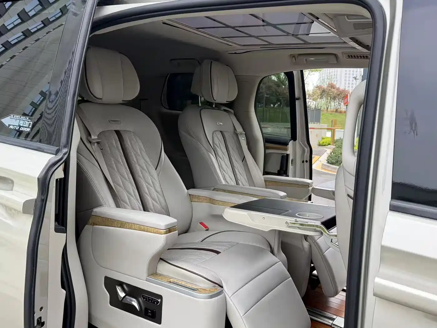 Buick GL8 2018 ES 28T Luxury Type China VI фото 12