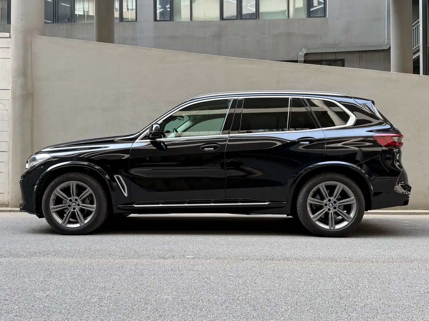 BMW X5 (Import) 2022 xDrive40i M Sport Package фото 3