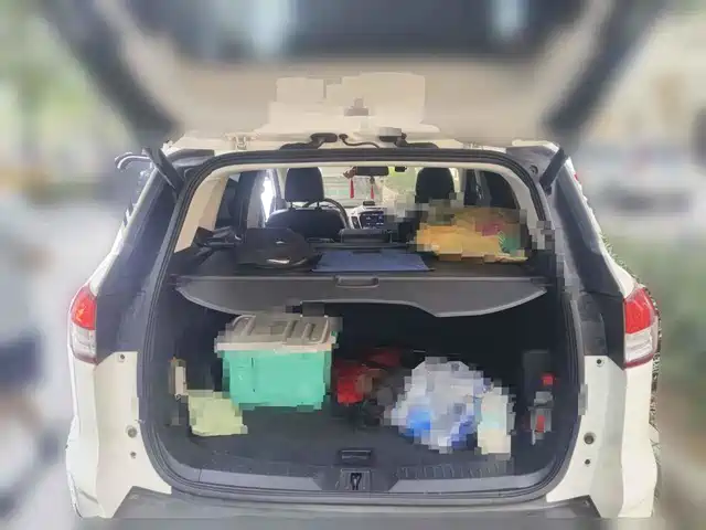 Ford Kuga 2015 1.5L GTDi 4WD Elite — фото 5