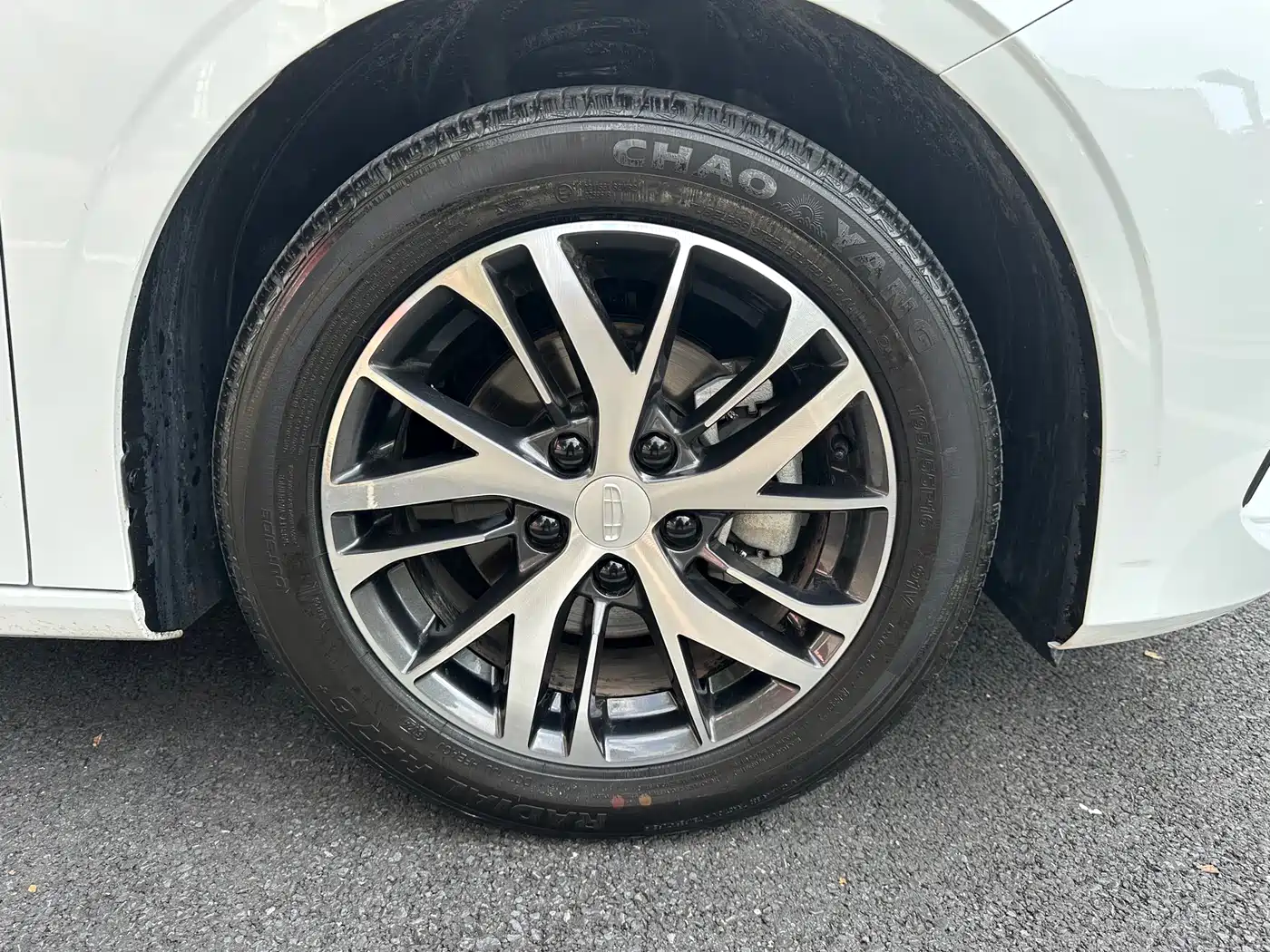 Geely Emgrand 2025 2025 4th Gen 1.5L Manual Soaring Dragon Edition