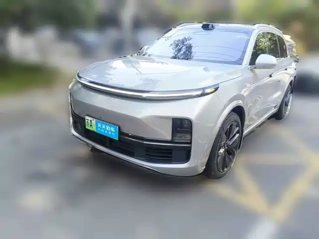 Li Auto Li Xiang L9 2022 Max — фото 1