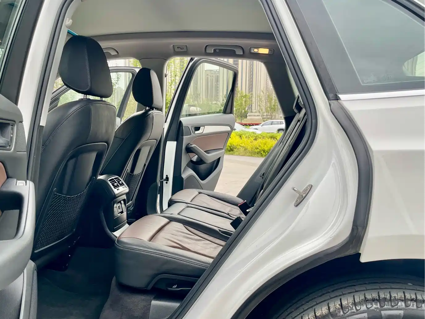 Audi Q5 2016 40 TFSI Technology Model фото 12