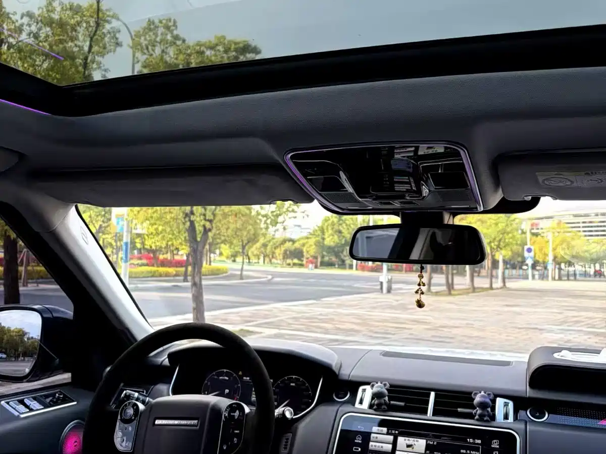 Land Rover Range Rover Sport 2014 3.0 SC V6 HSE фото 4