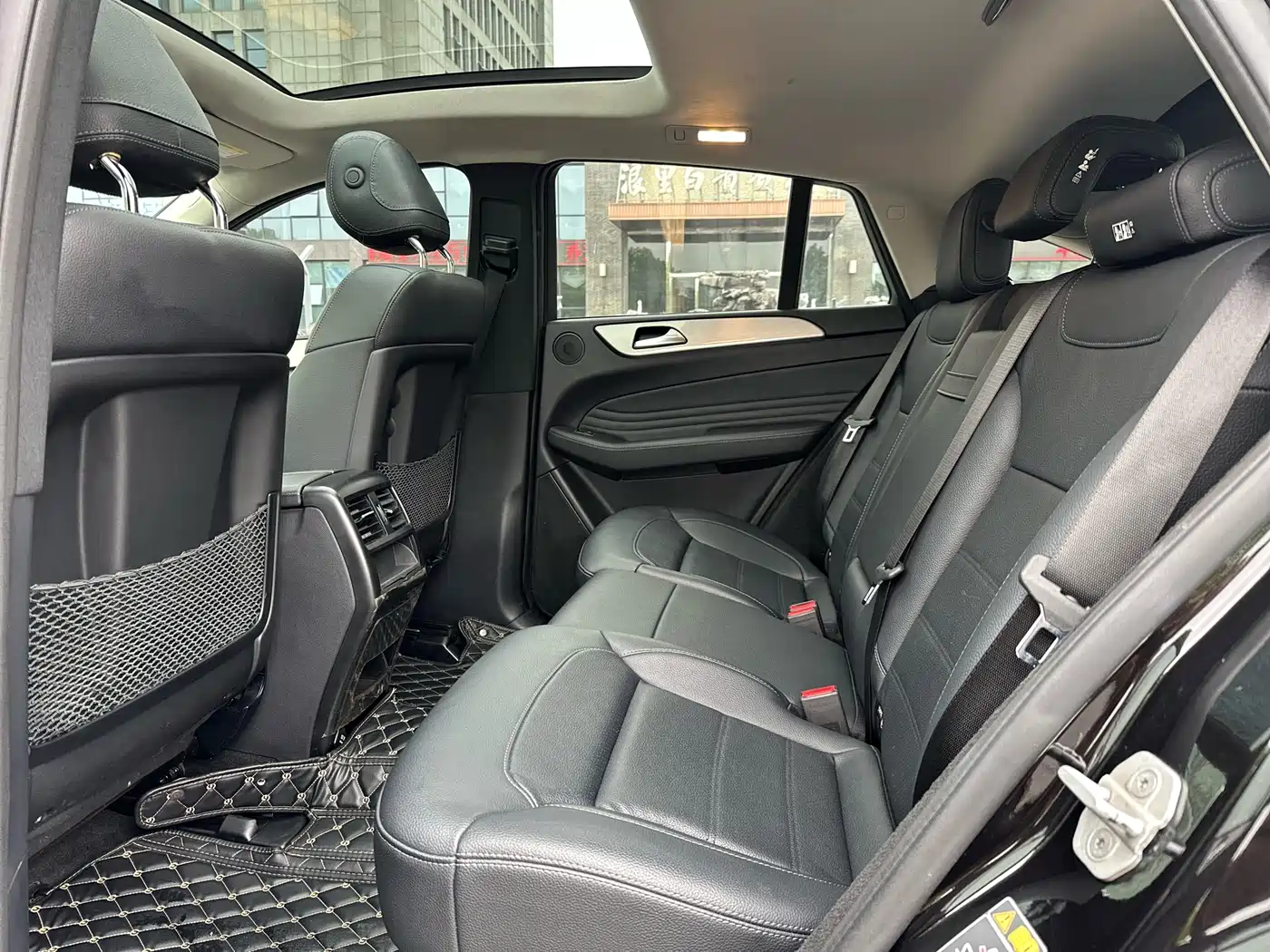 Mercedes-Benz GLE Coupe 2018 GLE 320 4MATIC Coupe SUV фото 9