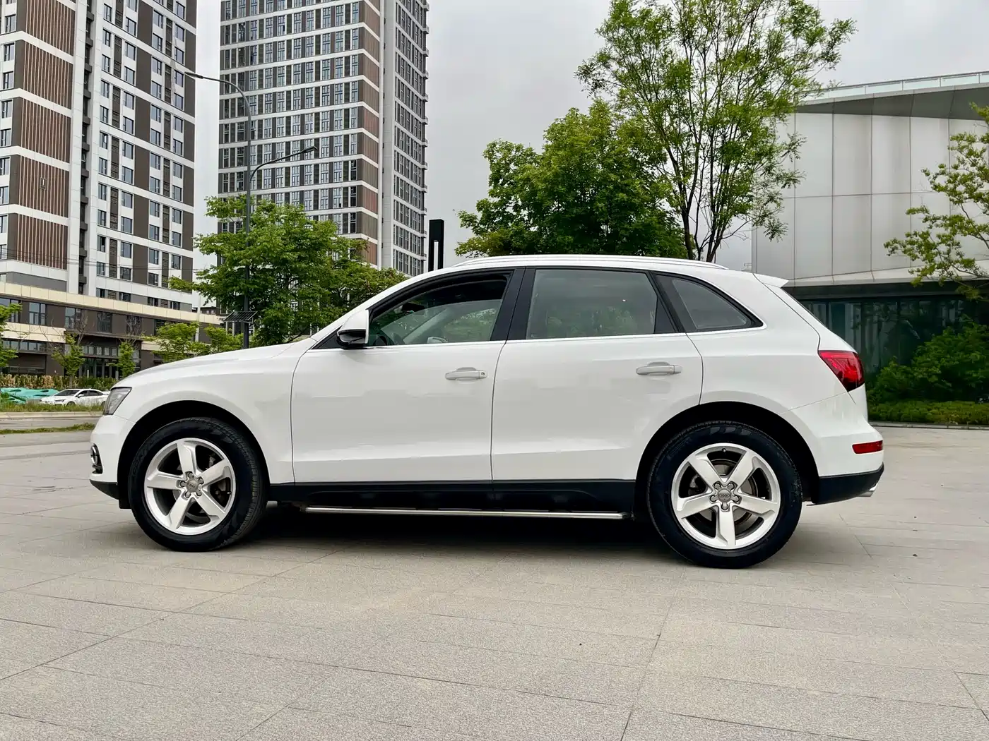 Audi Q5 2016 40 TFSI Technology Model фото 25