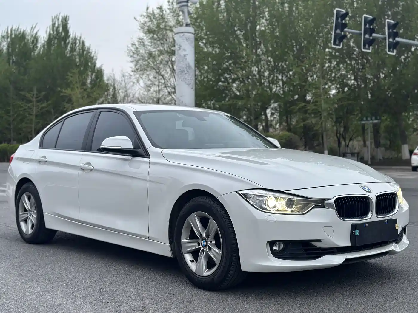BMW 3 Series 2014 320i Fashion фото 3