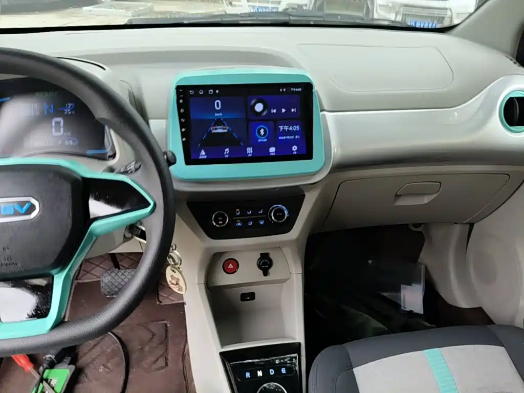 JMCG New Energy Little Kirin 2025 2024 201km Comfort Model