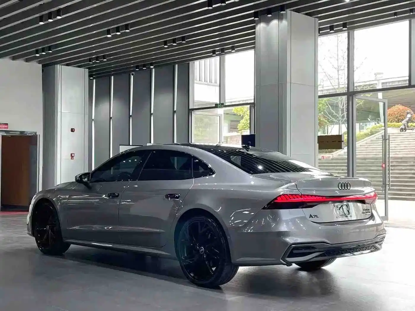 Audi A7L 2025 2025 Model Year 45 TFSI quattro Black Knight Edition