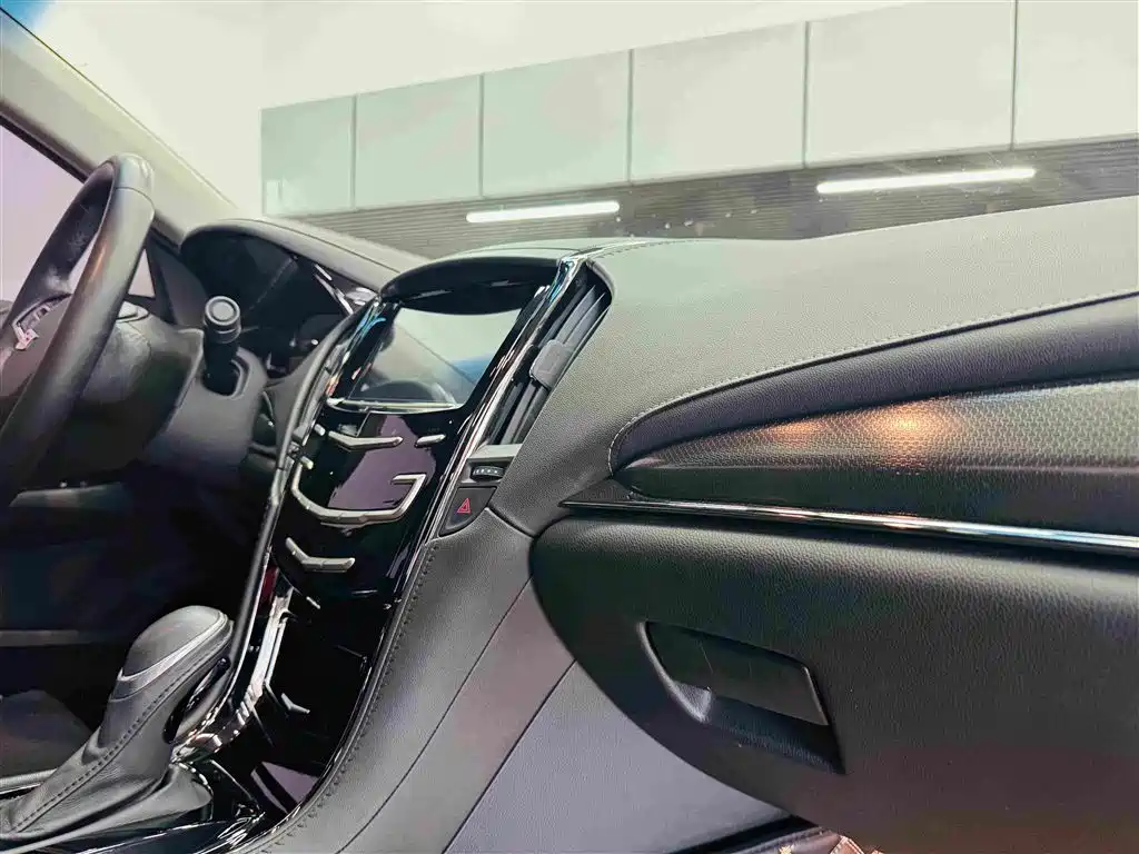 Cadillac ATS-L 2019 2017 28T Technology