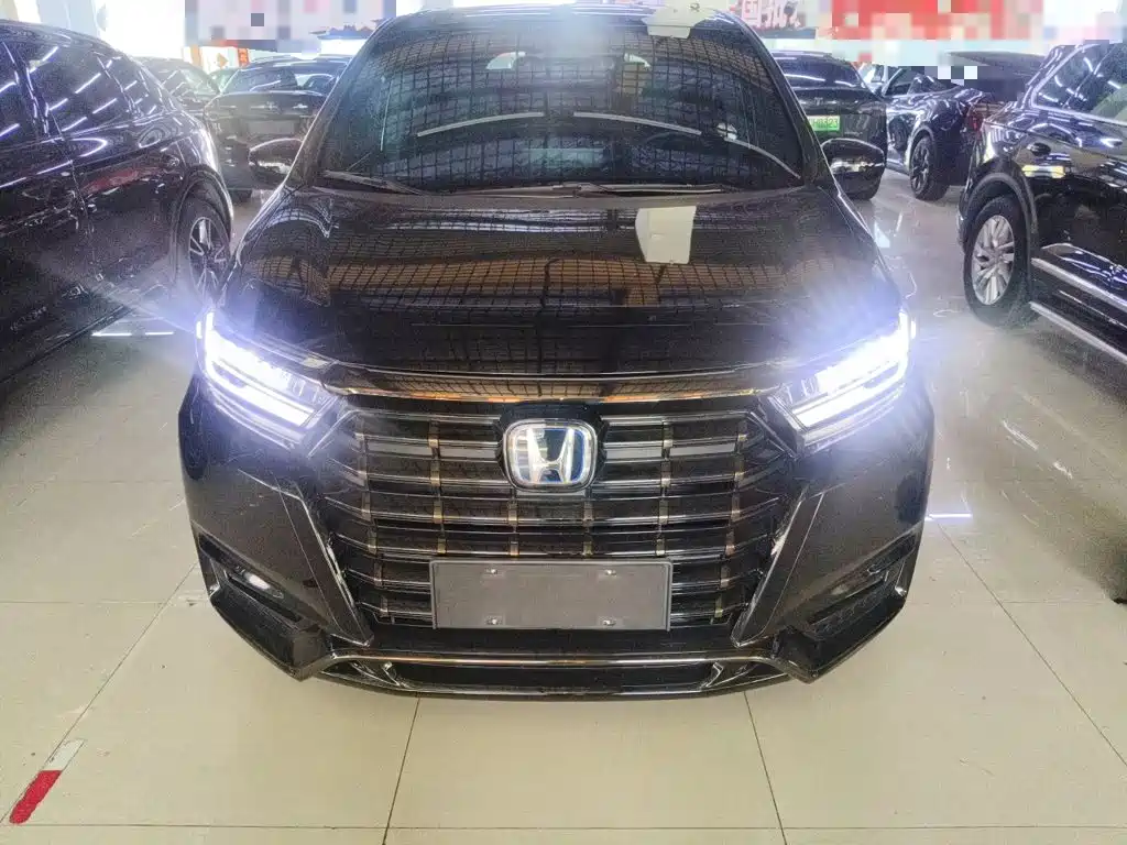 Honda Elysion 2024 2024 2.0L e:HEV Luxury Edition