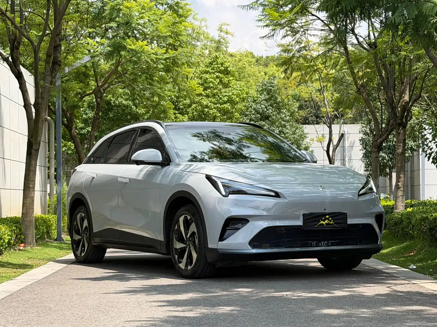 2025 ARCFOX Alpha T5