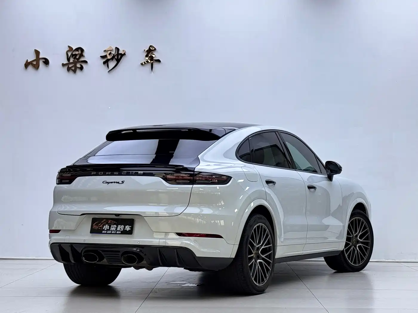 Porsche Cayenne 2022 Cayenne S Coupé 2.9T Platinum Edition фото 3