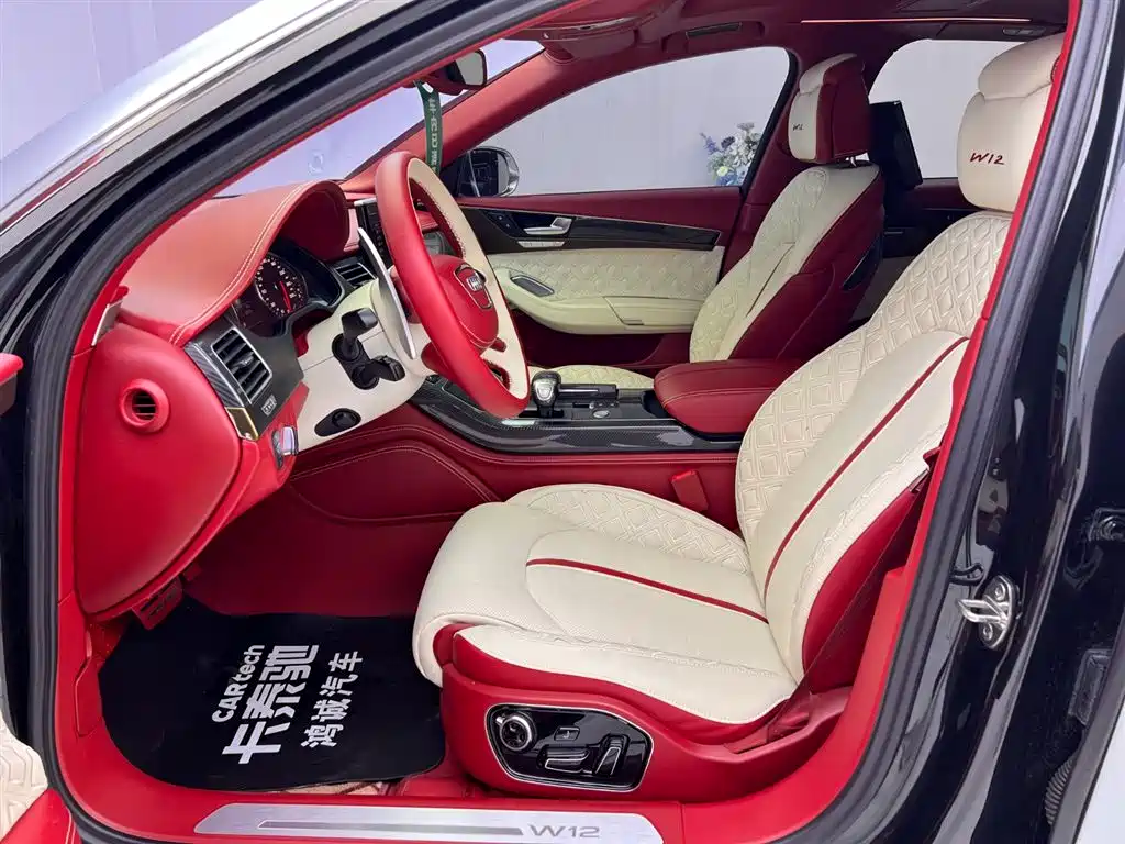 Audi A8 2011 A8L W12 6.3 FSI quattro фото 16