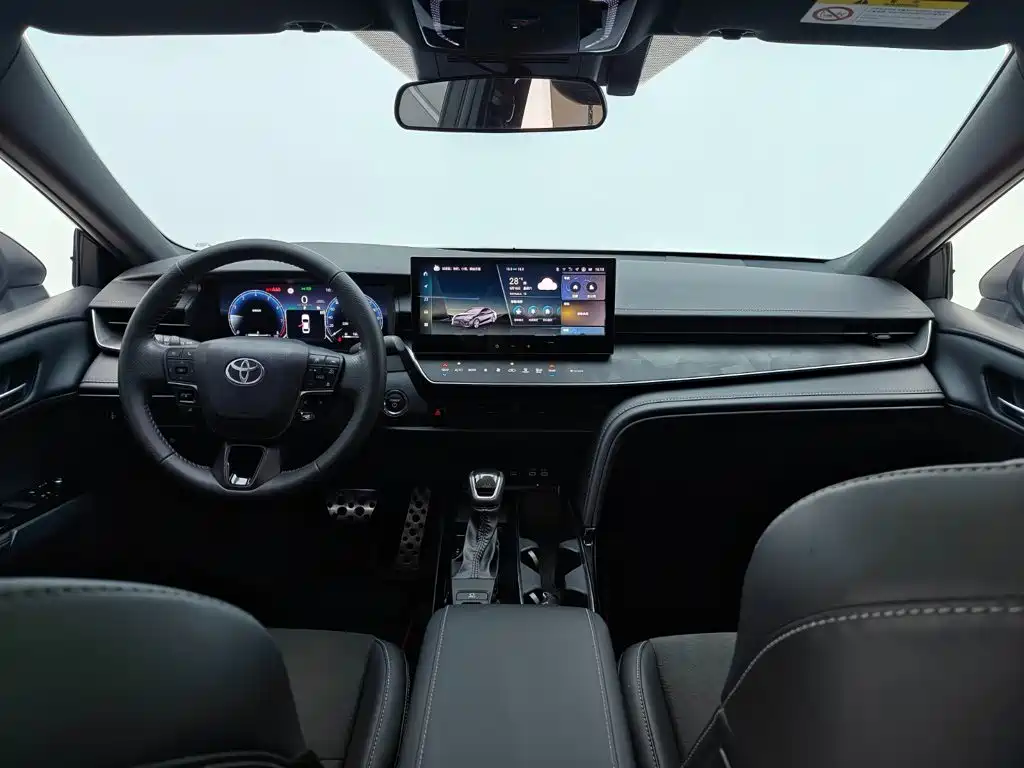 Toyota Camry 2025 2024 Model Dual Hybrid 2.0HXS Sport Plus Edition