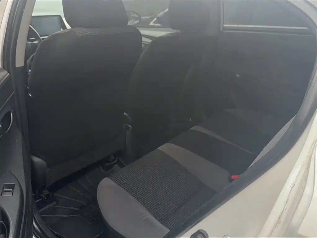 Toyota Vios 2022 1.5L 20th Anniversary Edition фото 10