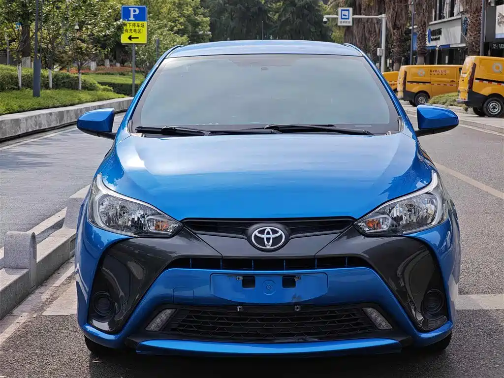 Toyota YARiS L Zhi Xuan 2019 1.5E CVT MeiDong Edition China VI фото 2