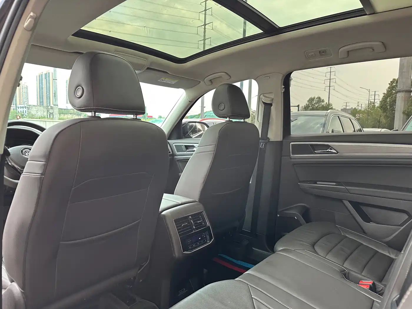 Volkswagen Teramont 2017 330TSI 2WD Luxury фото 12