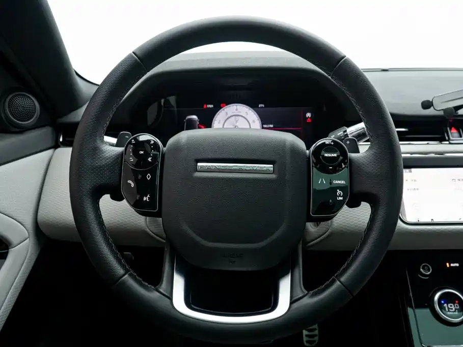 Фото 19 - Land Rover Range Rover Evoque