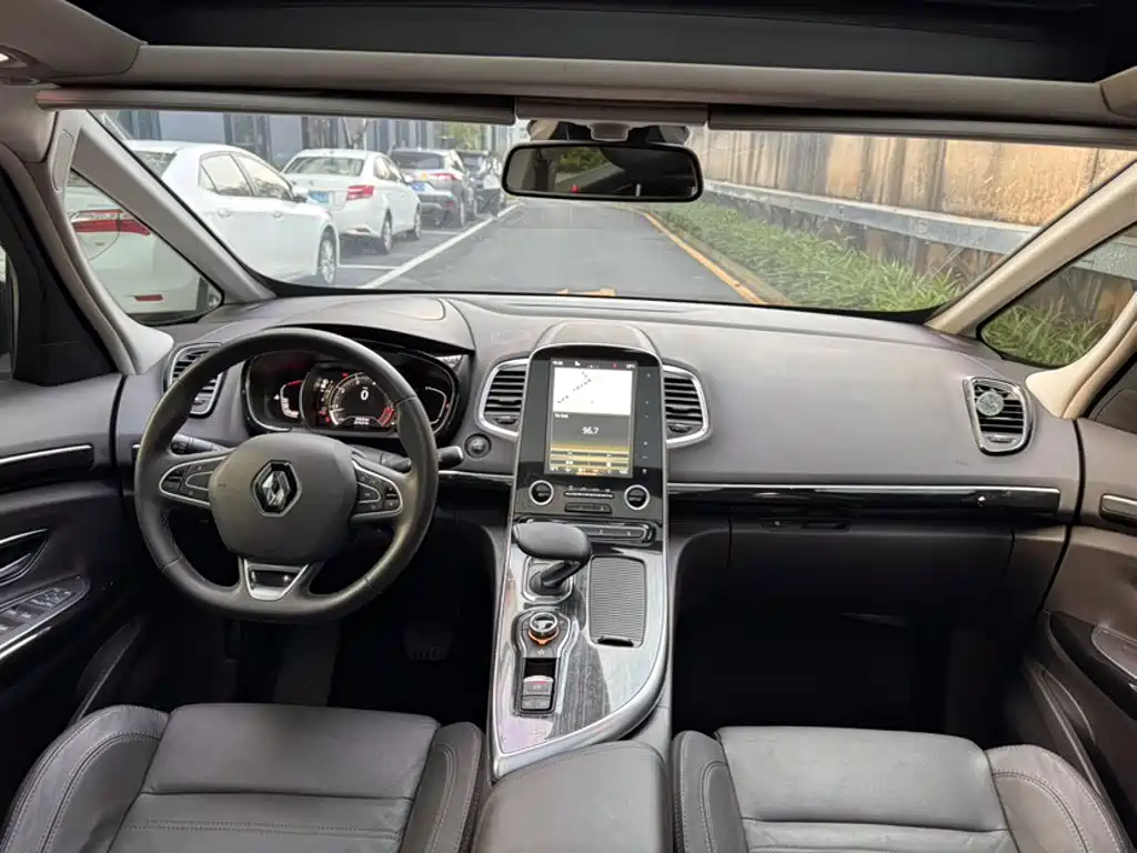 Renault Espace Classic 2019 2018 TCe 300 Adventure