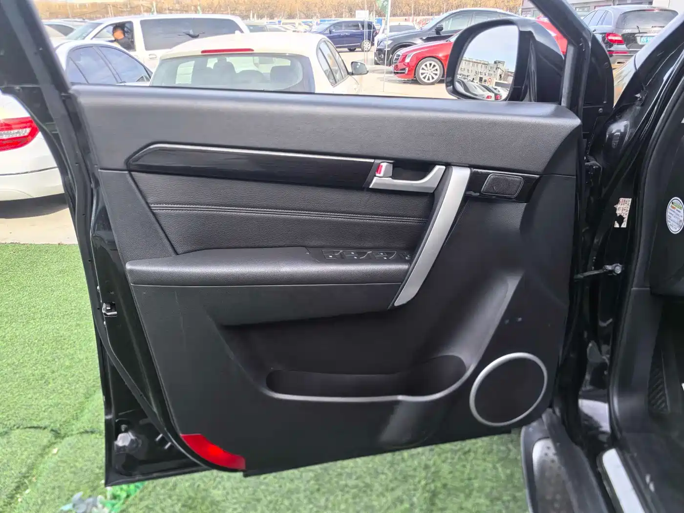Chevrolet Captiva 2013 2012 2.4L 4WD Flagship Edition 7-Seater