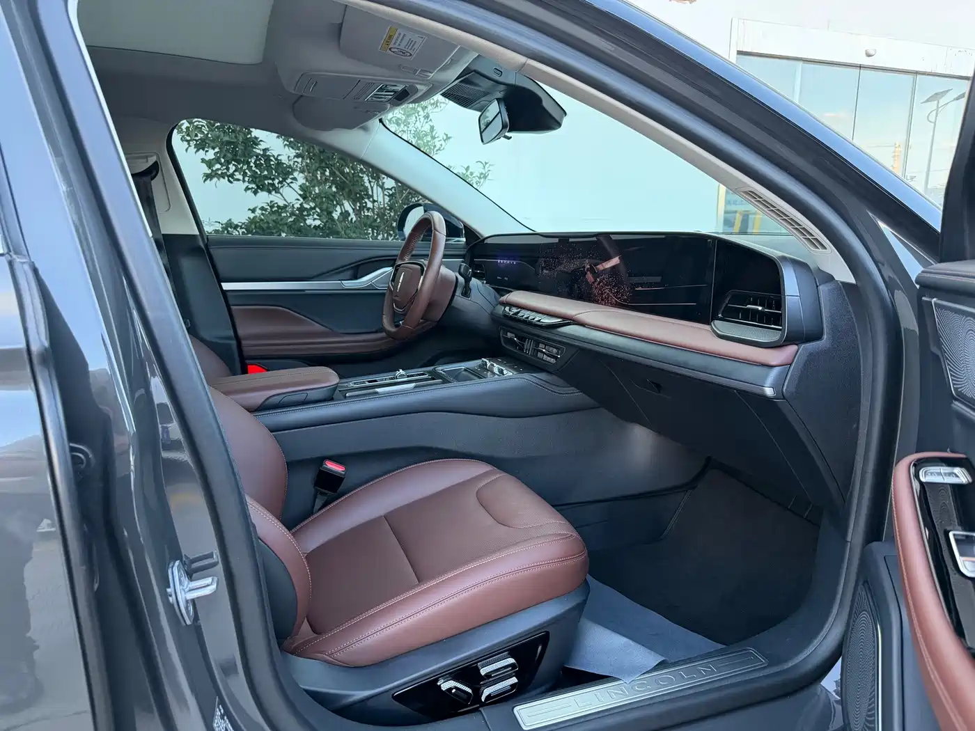 Lincoln Z 2024 2024 2.0T 2WD Premium Hybrid Edition