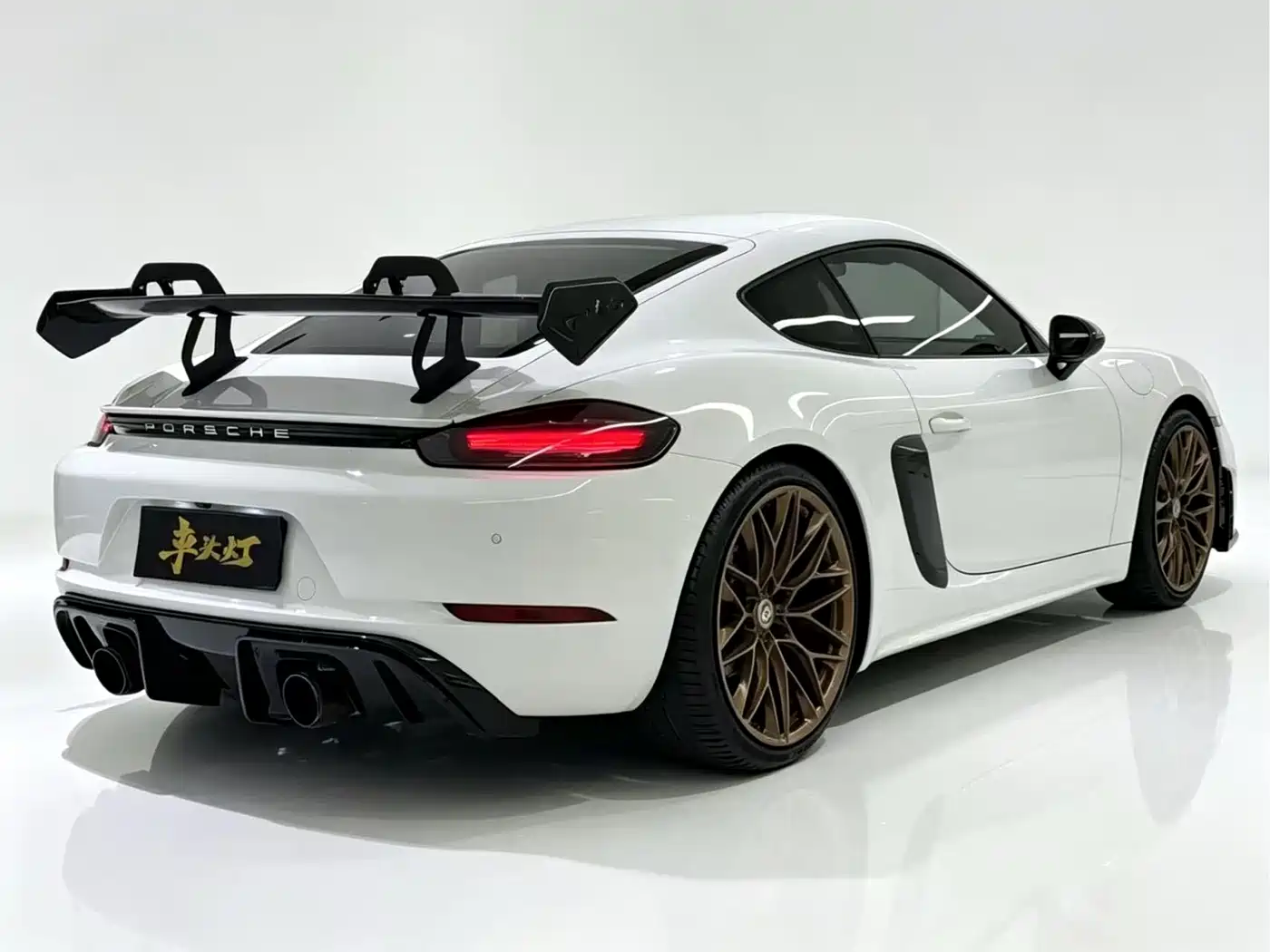 Porsche 718 2018 Cayman 2.0T фото 10