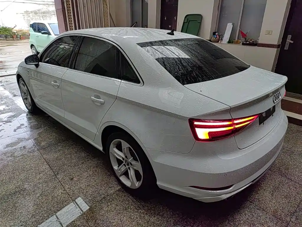 Audi A3 2019 Limousine 35 TFSI Progressive China V фото 5