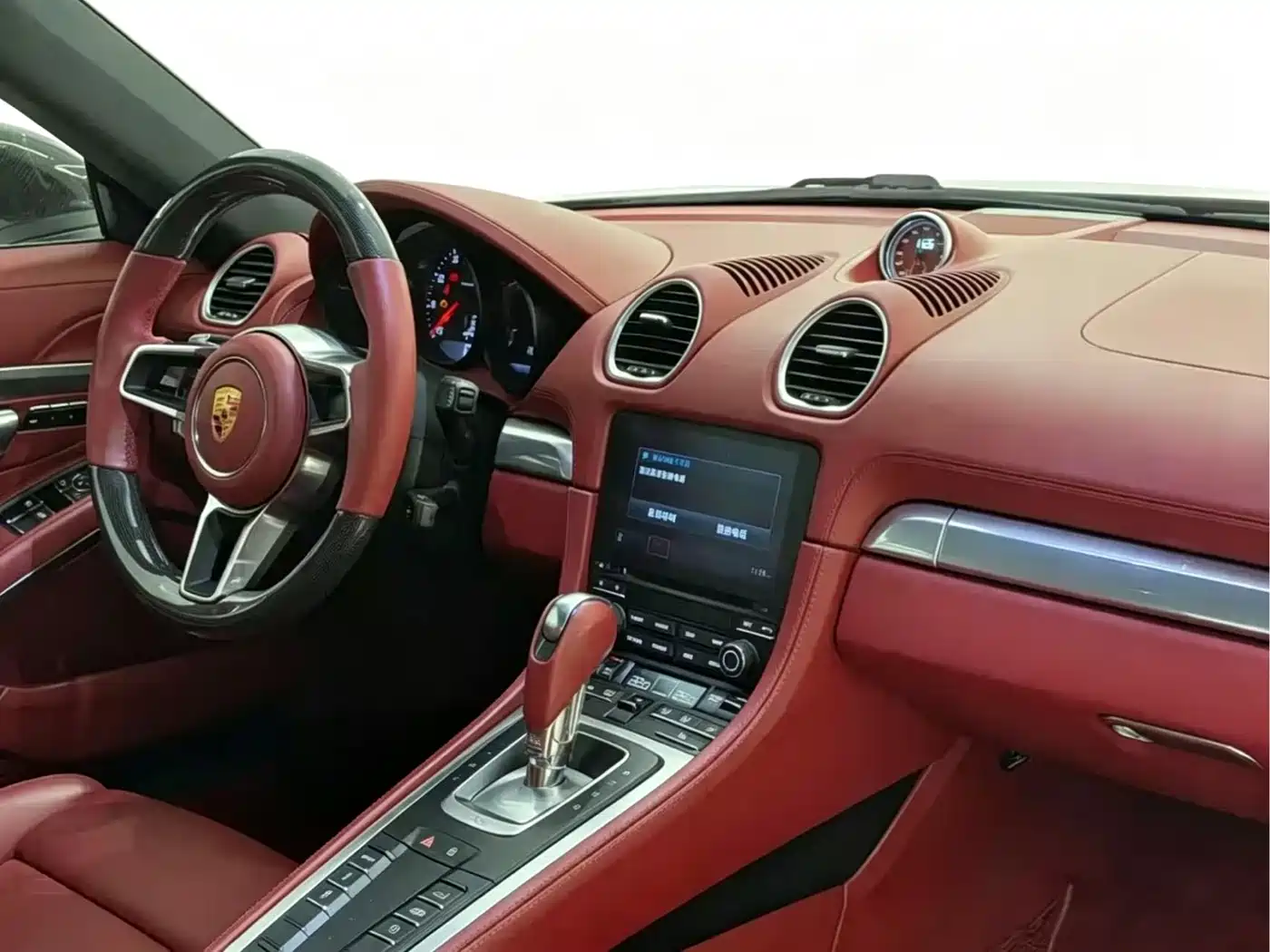 Porsche 718 2018 Cayman 2.0T фото 5