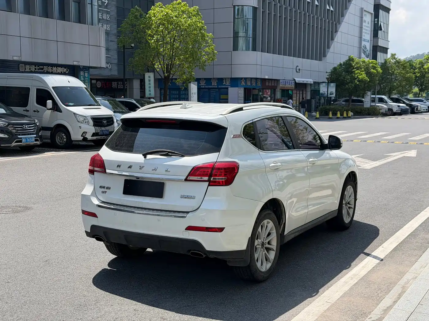 Photo 9 - Haval H2