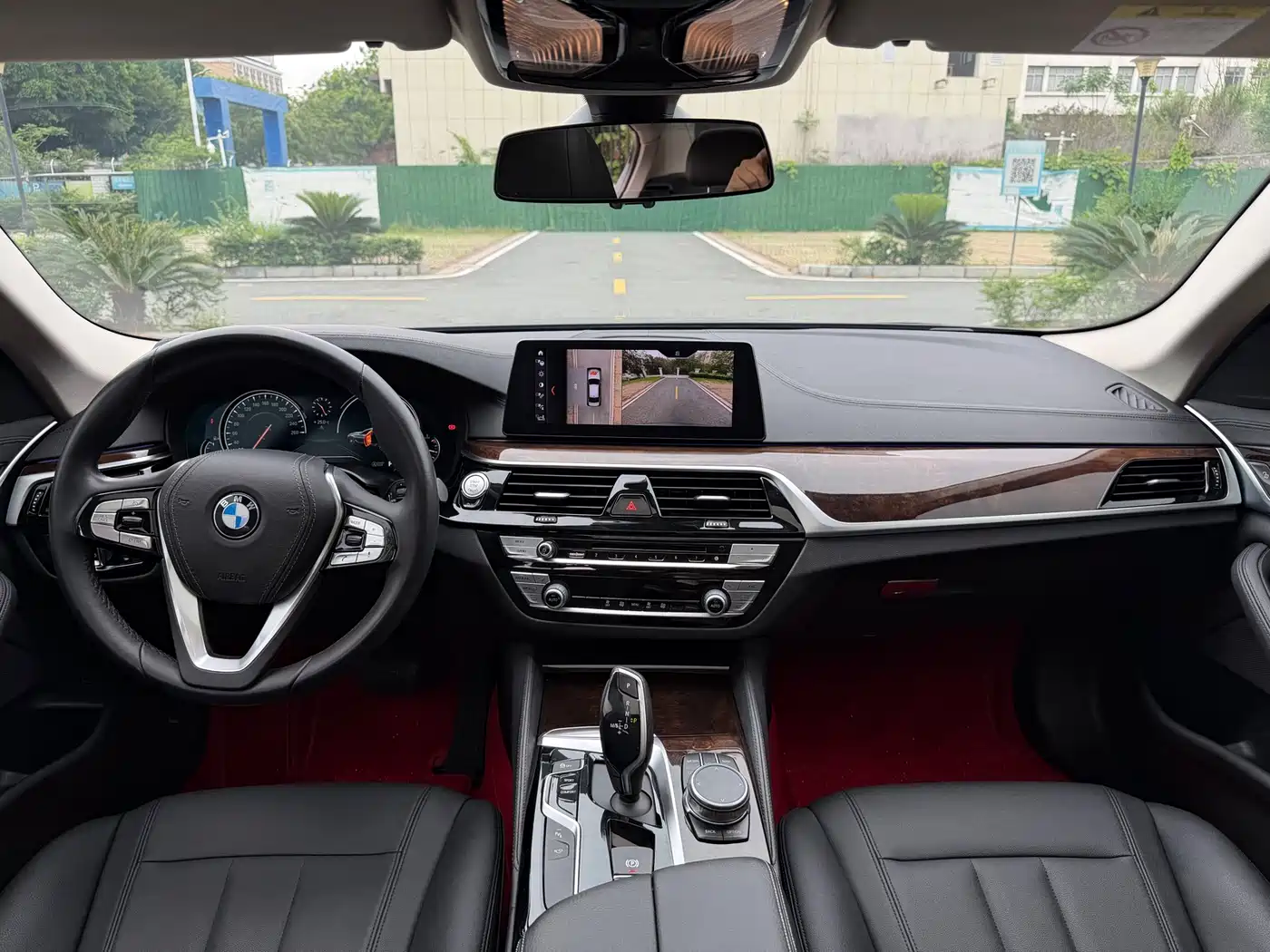 BMW 5 Series 2018 525Li Luxury Package фото 5