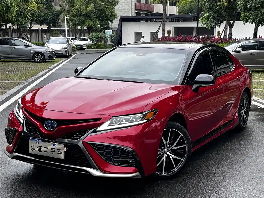 Toyota Camry 2021 Hybrid 2.5HS Fashion Edition