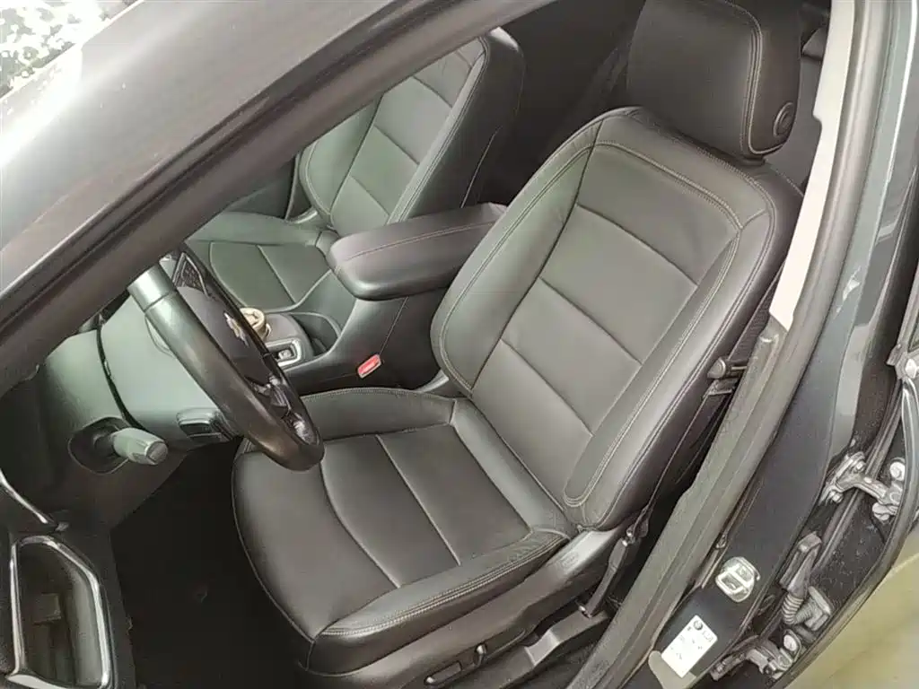Chevrolet Equinox 2018 535T Automatic Control Edition фото 15