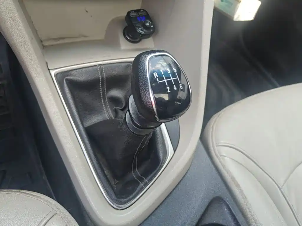 Фото 10 - Buick Excelle