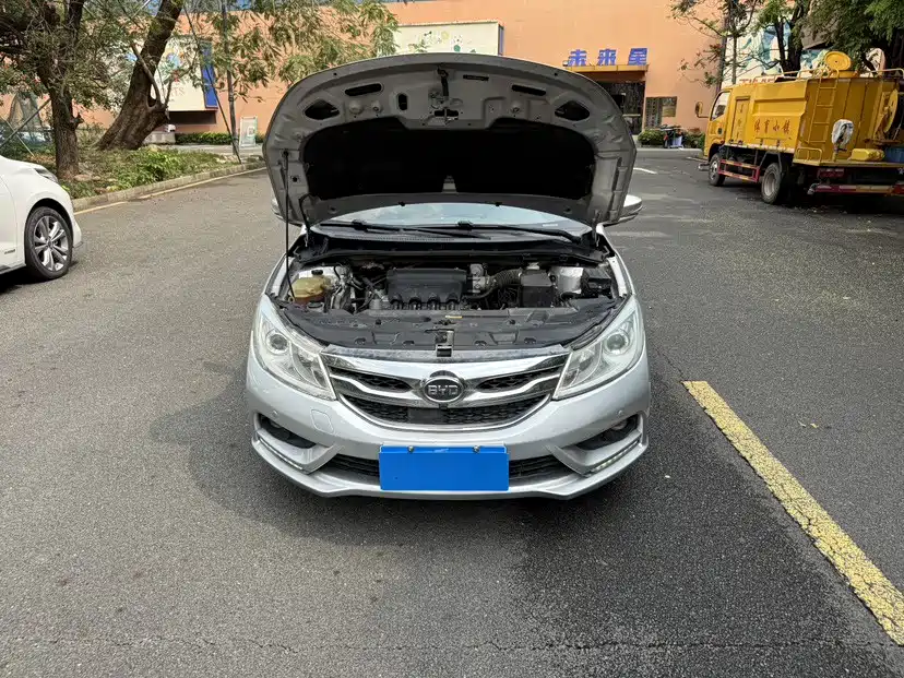 BYD Surui 2016 2015 Facelift 1.5L Manual Comfort