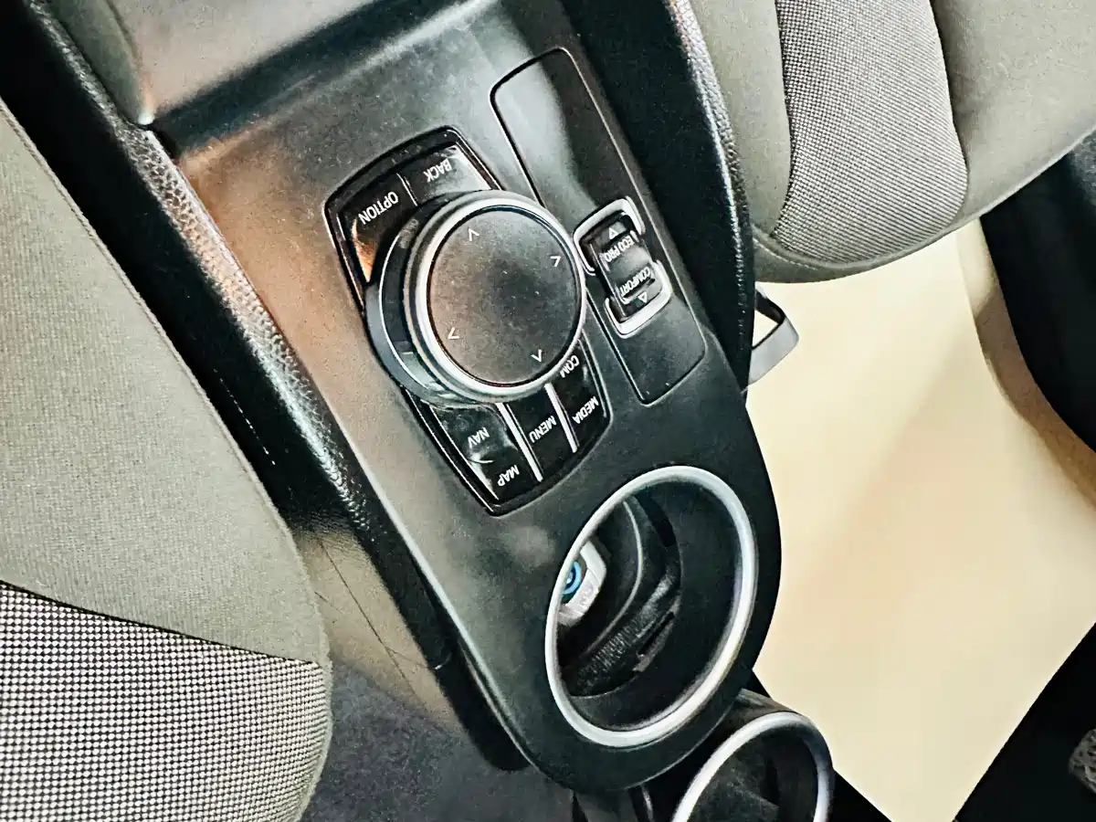 Фото 32 - BMW i3 (Import)