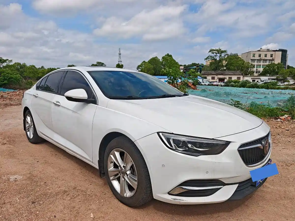 Buick Regal 2017 20T Elite Type фото 3