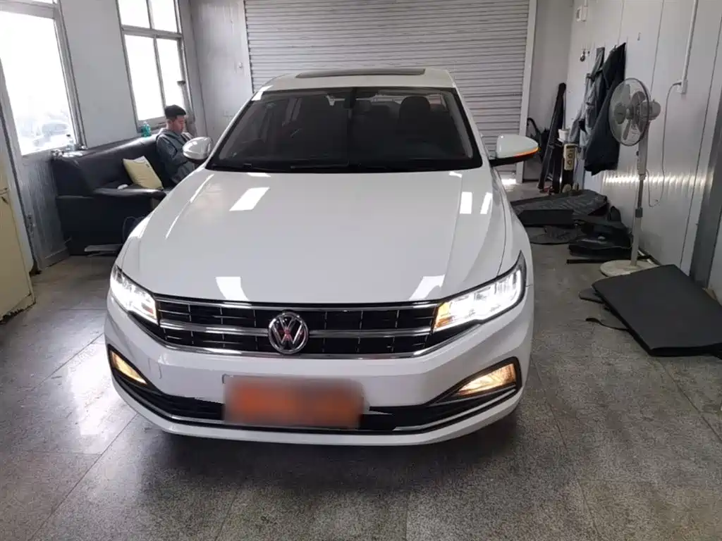 Volkswagen Bora 2019 Facelift 1.5L Automatic Comfort China VI фото 3