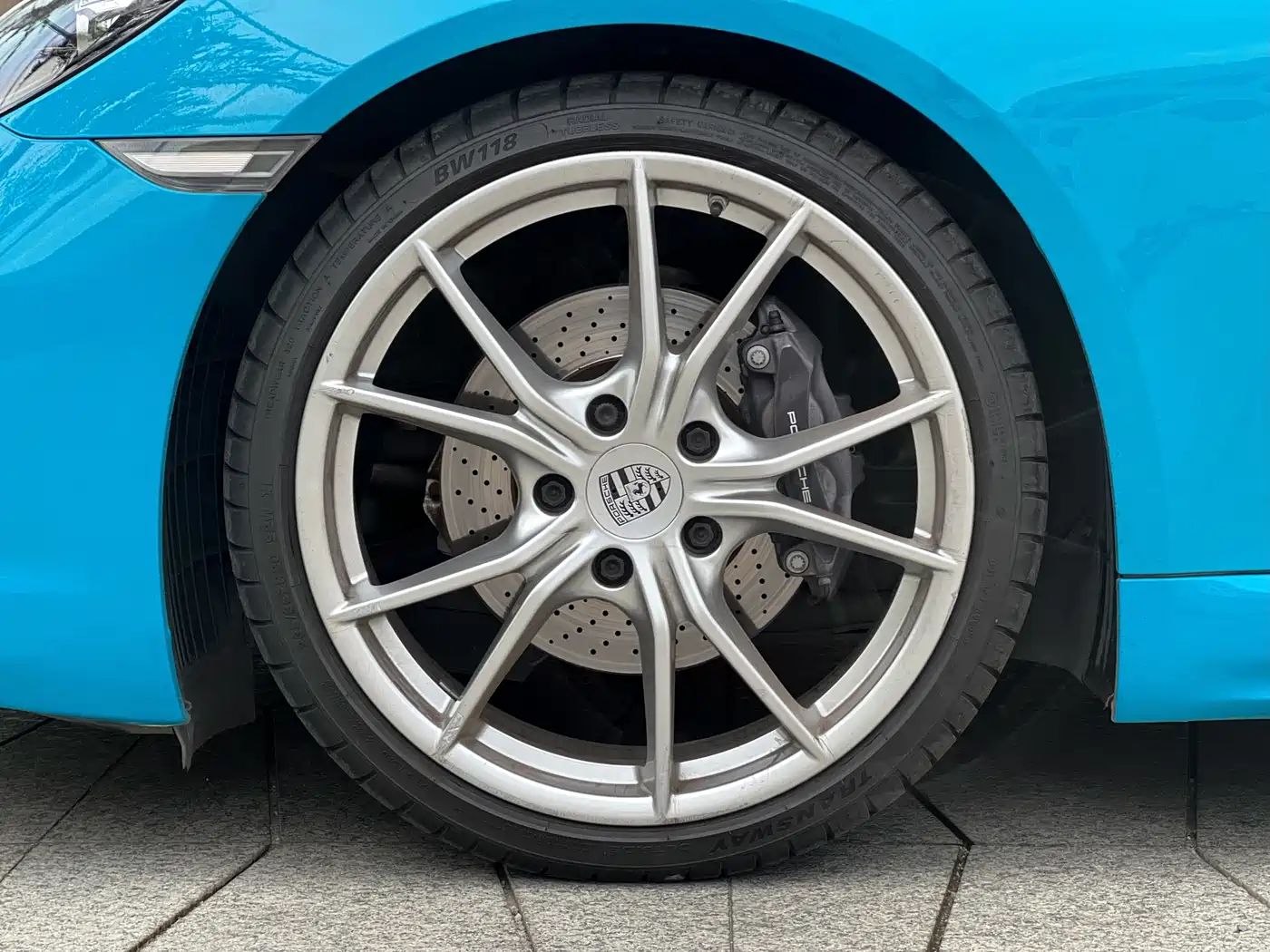 Porsche 718 2018 Boxster 2.0T фото 8