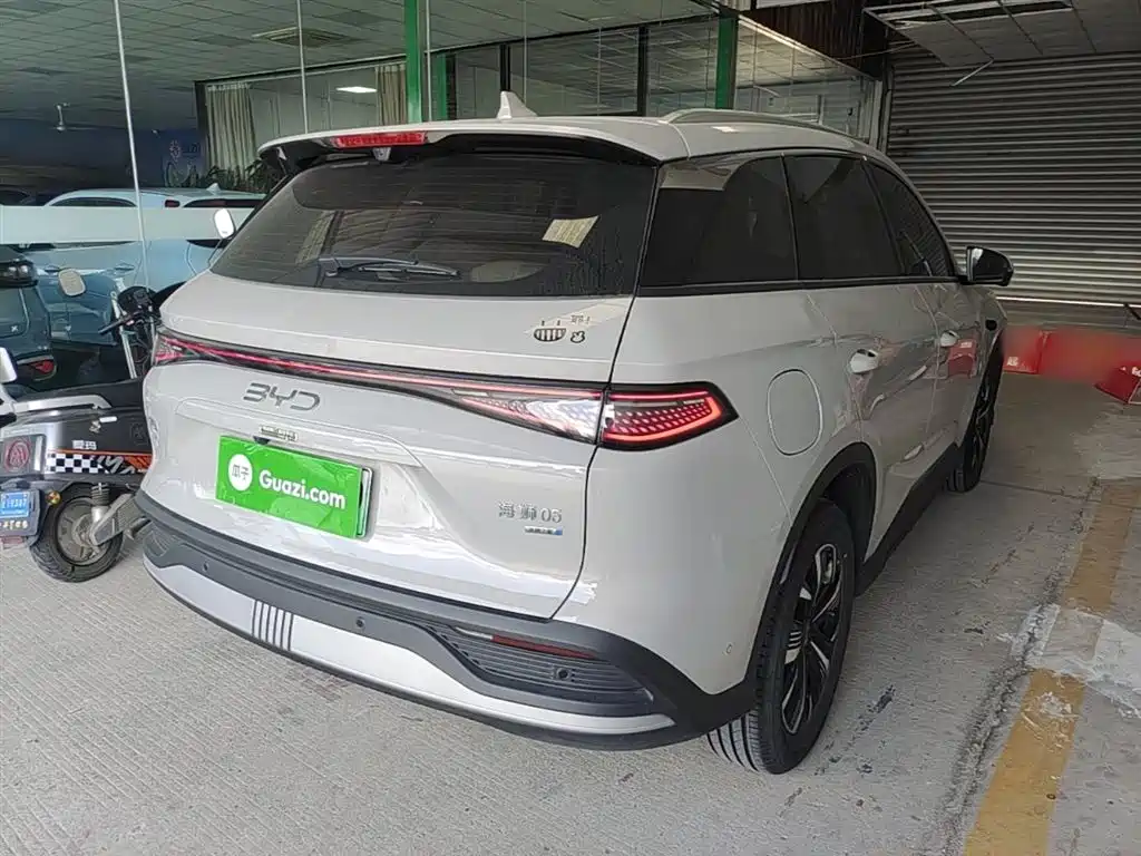 BYD Seal 05 DM-i 2025 DM-i Smart Drive Edition 75KM Luxury фото 7