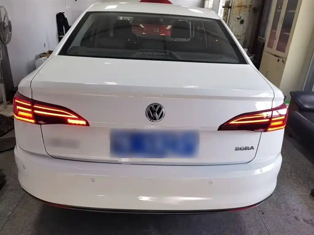Volkswagen Bora 2019 Facelift 1.5L Automatic Comfort China VI фото 6
