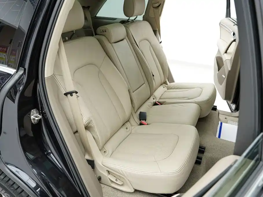 Audi Q7 2011 2011 3.0 TFSI Technology (245kW)