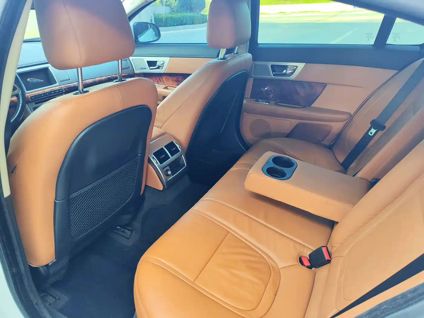 Jaguar XF 2015 2015 XF 2.0T Luxury Edition